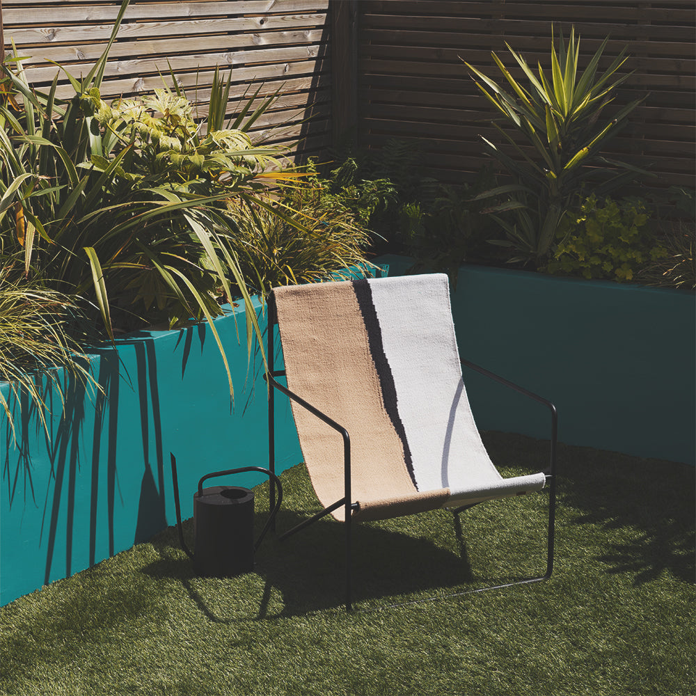 The Four-Poster Swatch